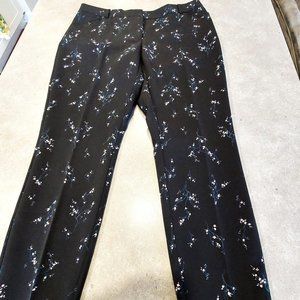 ** DONATED ** Women's Black w/Mini Florals Print Straight Leg Pant - Size 12